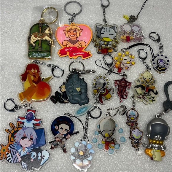 Keychains Charm Lot - Picture 6 of 6
